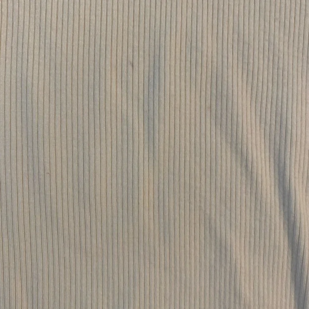 Audrey & Grace Floral Short Sleeve Top - Picture 4 of 5